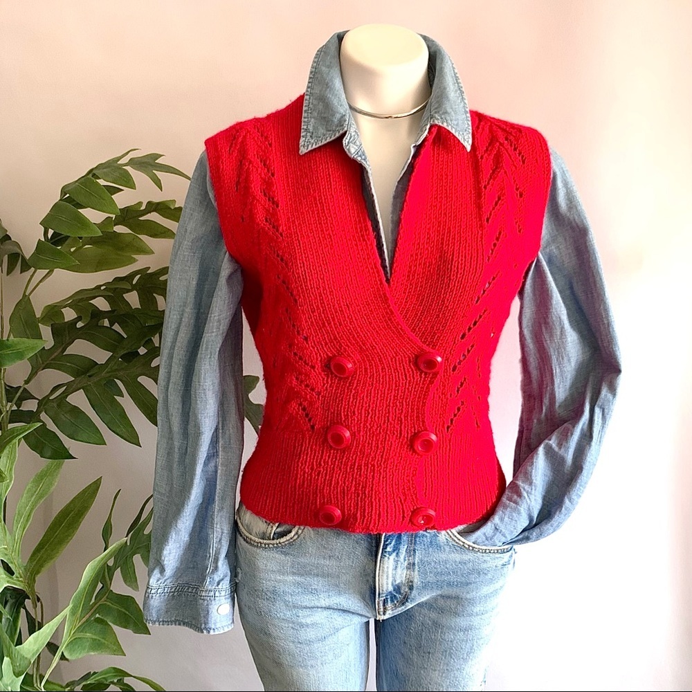 k n i t :: Vintage Hand Made Cable Knit Pointelle Sweater Vest - Picture 9 of 12